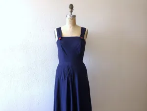 1940s style pinafore . reproduction dress