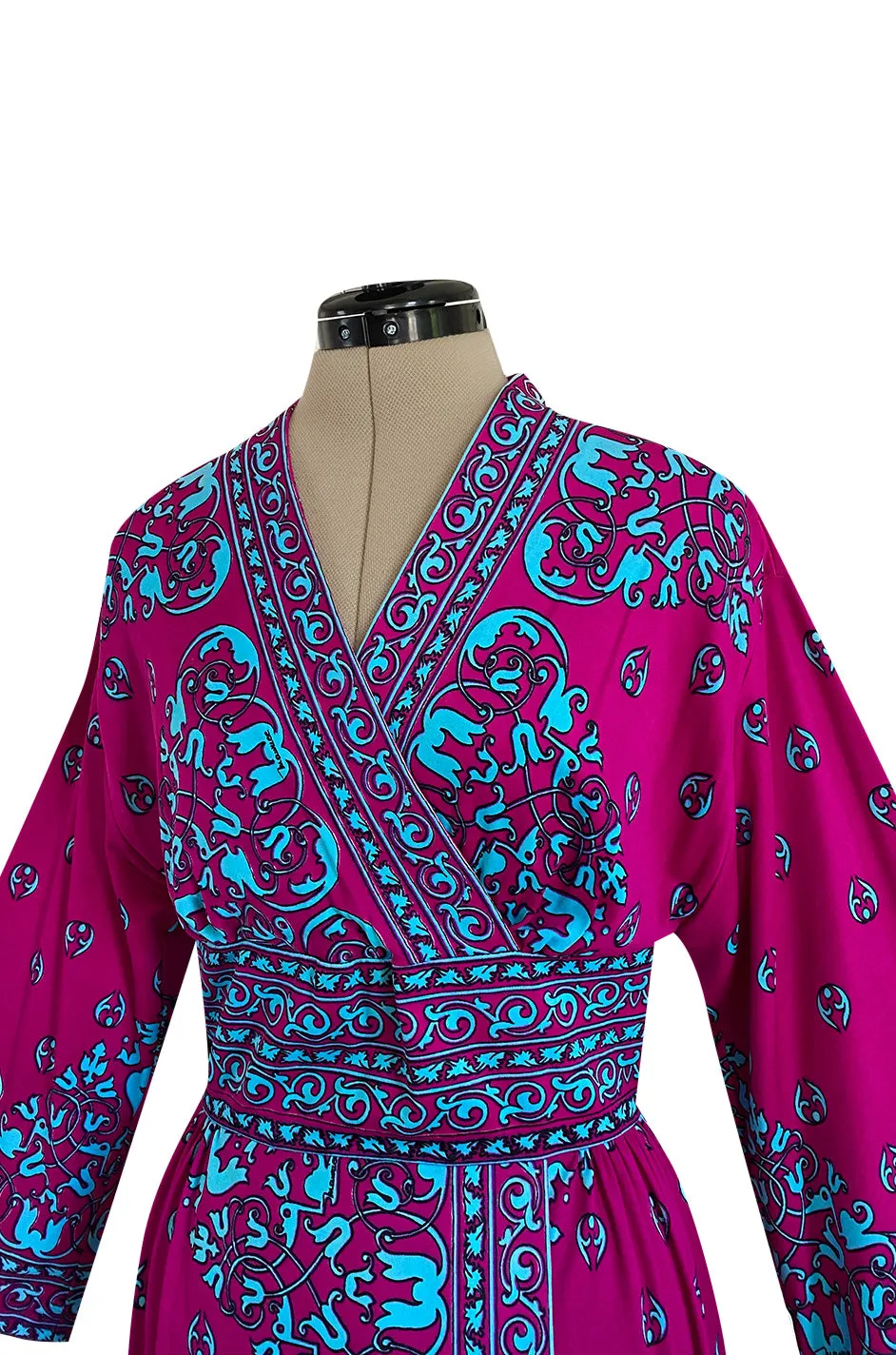 1970s Maurice Bright Fuchsia Pink & Brilliant Turquoise Print Jersey Dress