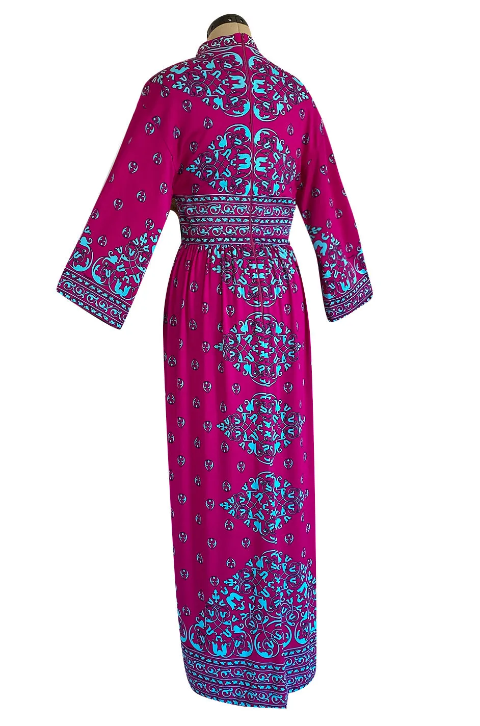 1970s Maurice Bright Fuchsia Pink & Brilliant Turquoise Print Jersey Dress