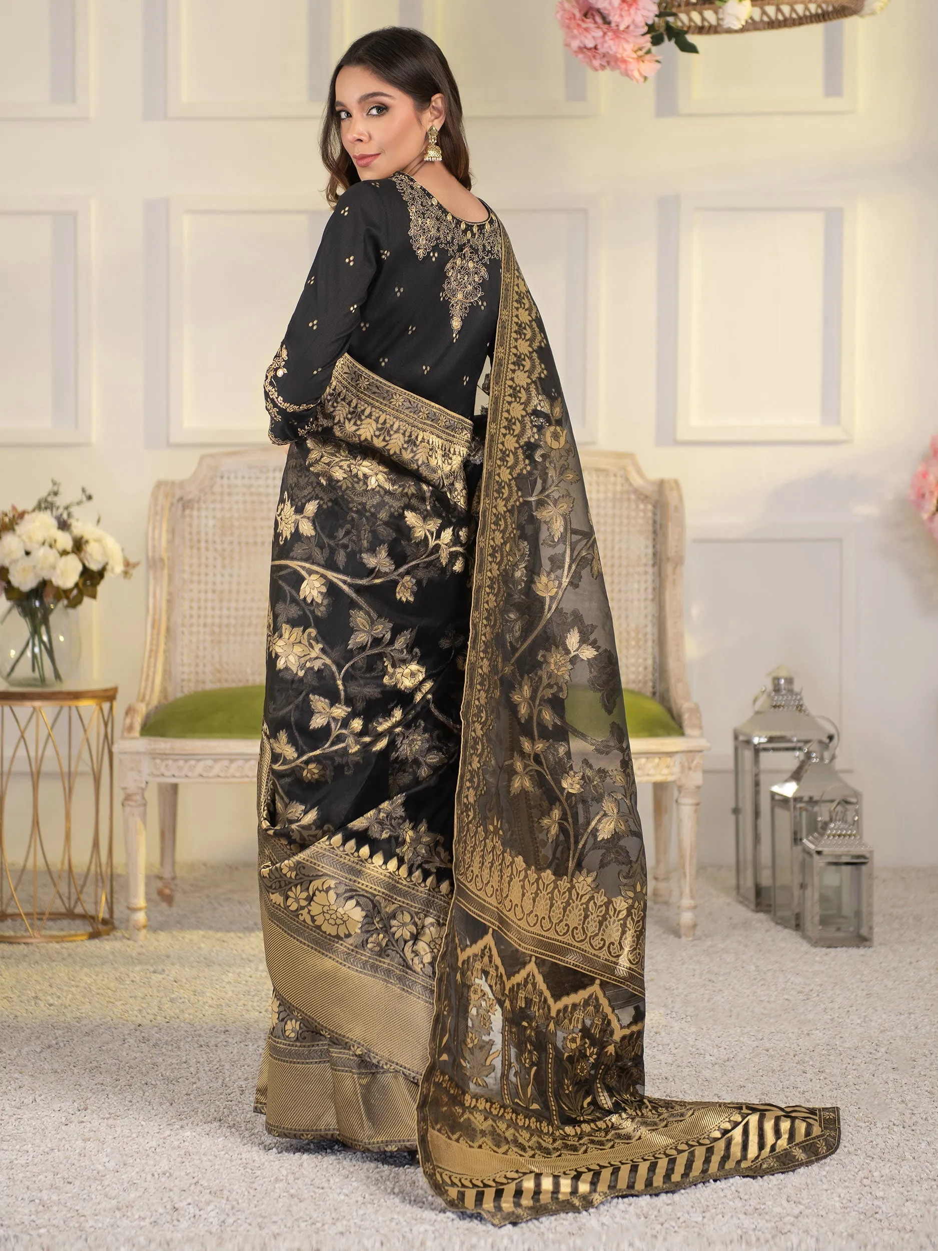 2 Piece Yarn Dyed Saree-Embroidered (Unstitched) | Lime Light Women Eid Collection 2023