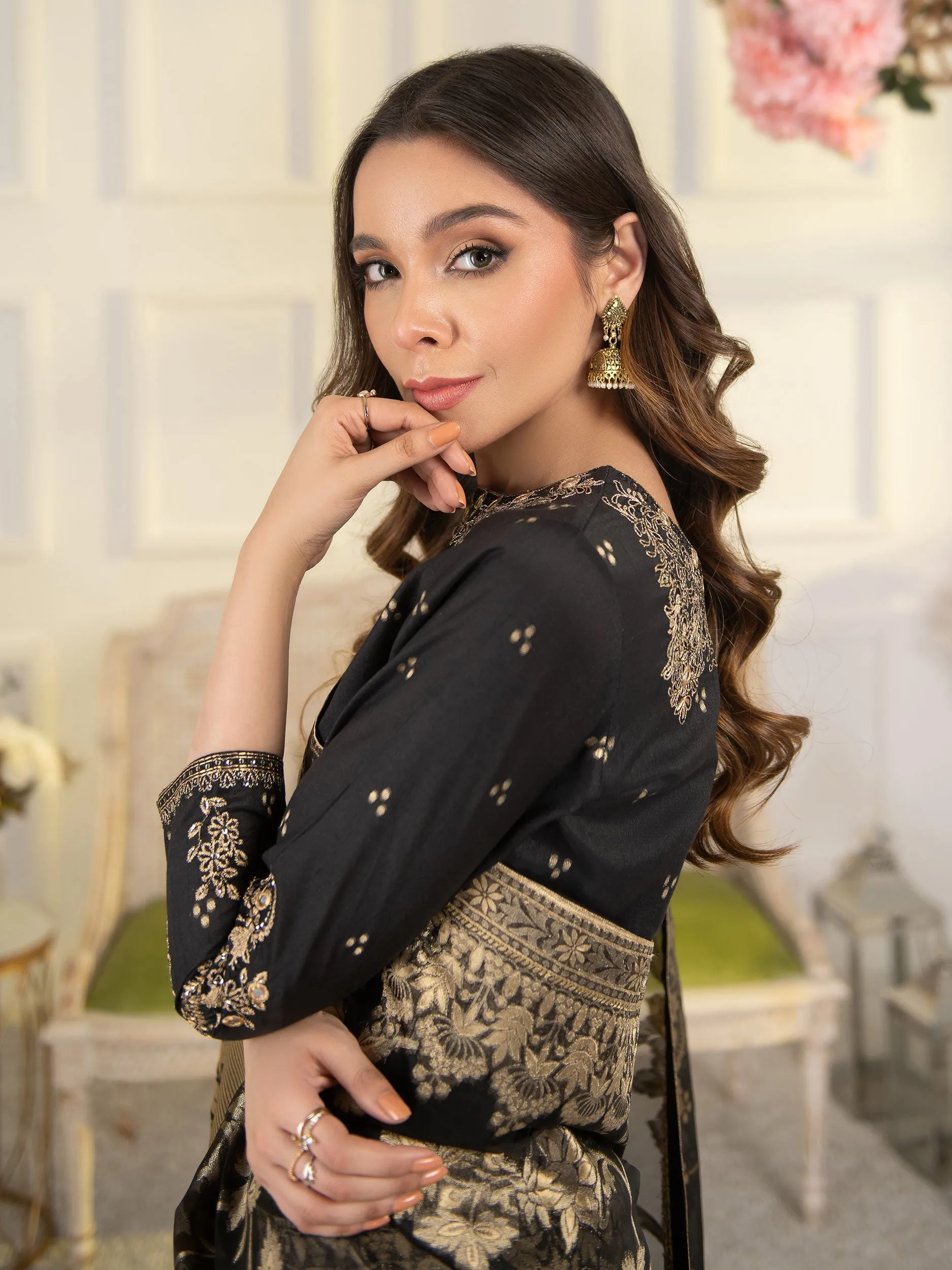 2 Piece Yarn Dyed Saree-Embroidered (Unstitched) | Lime Light Women Eid Collection 2023