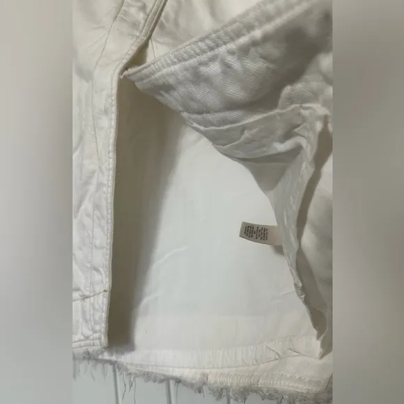 Anthropologie Elegant White Button-Detail Wrap Skirt Size 2