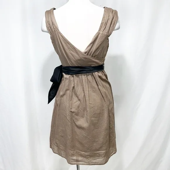 ANTHROPOLOGIE Maeve Taupe and Brown Belted Fit &amp; Flare Dress size 4