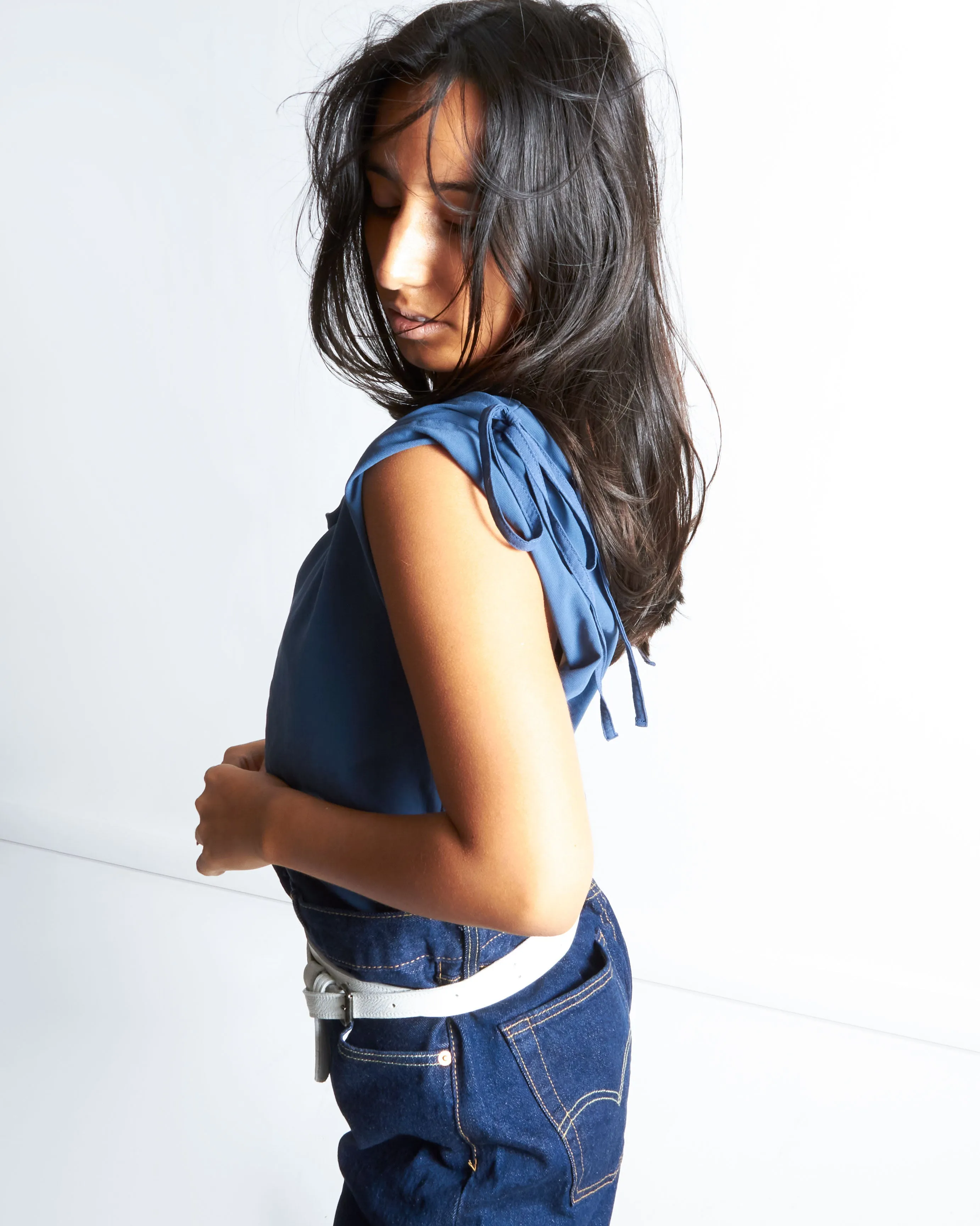 astrid tee