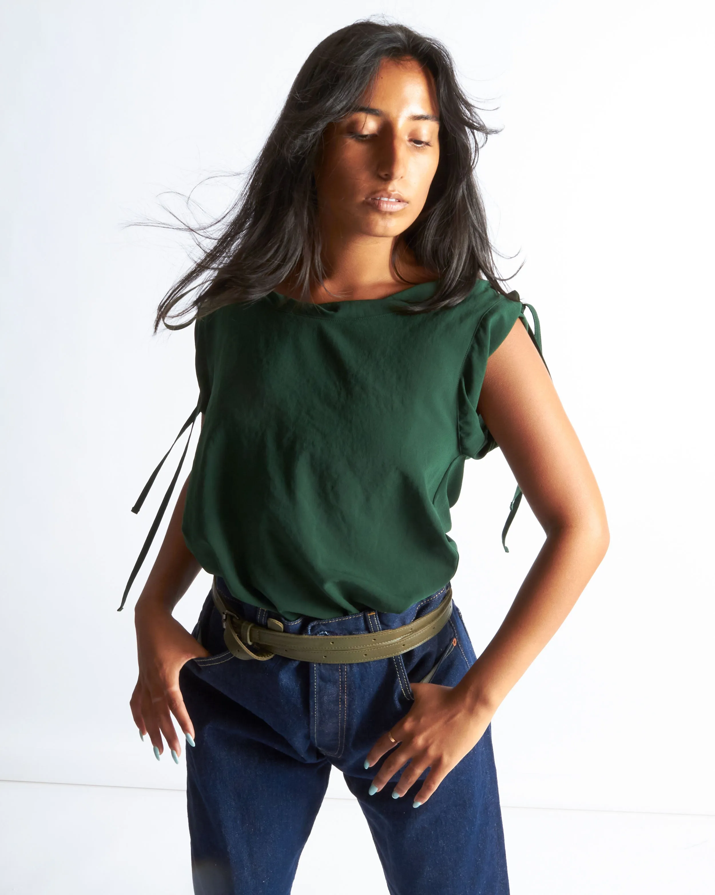 astrid tee