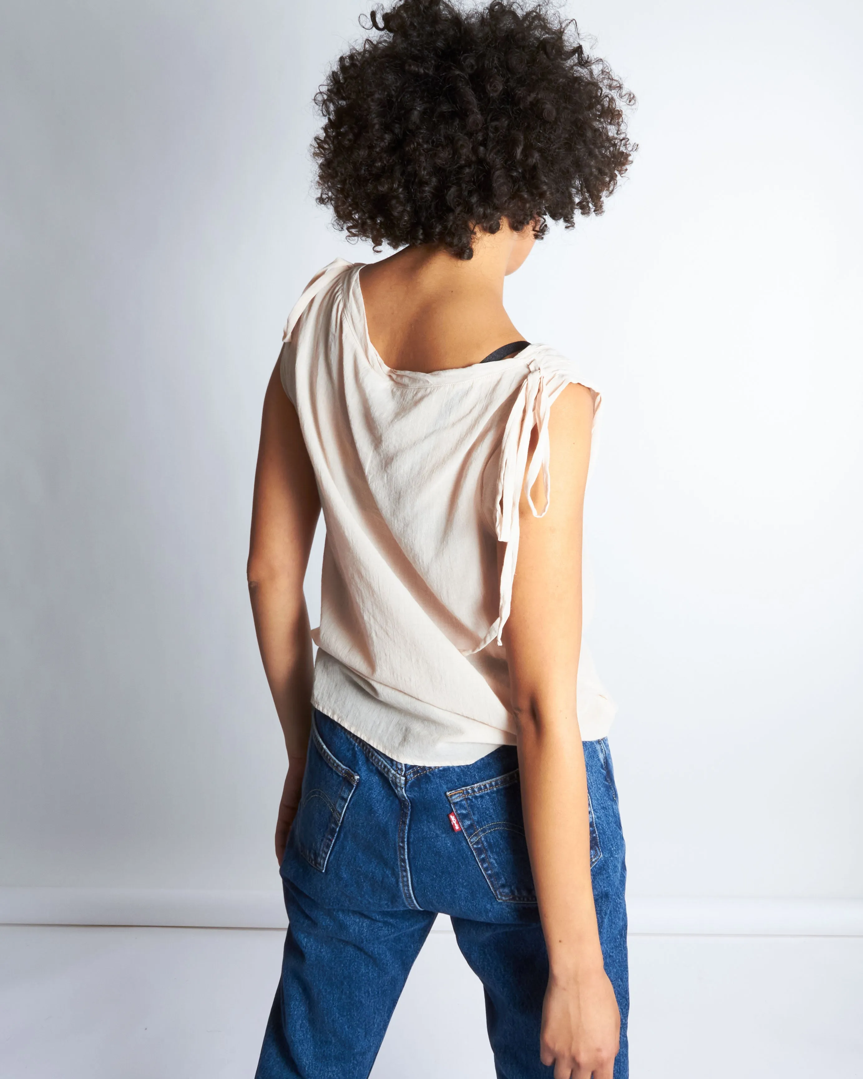 astrid tee