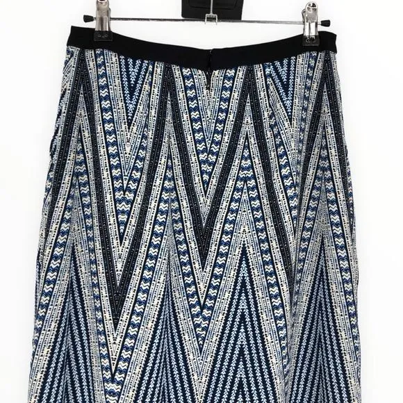 BCBGMaxAzria Jane Blue Chevron Print Two-Level Skirt in Blue Sphere size XXS NWT