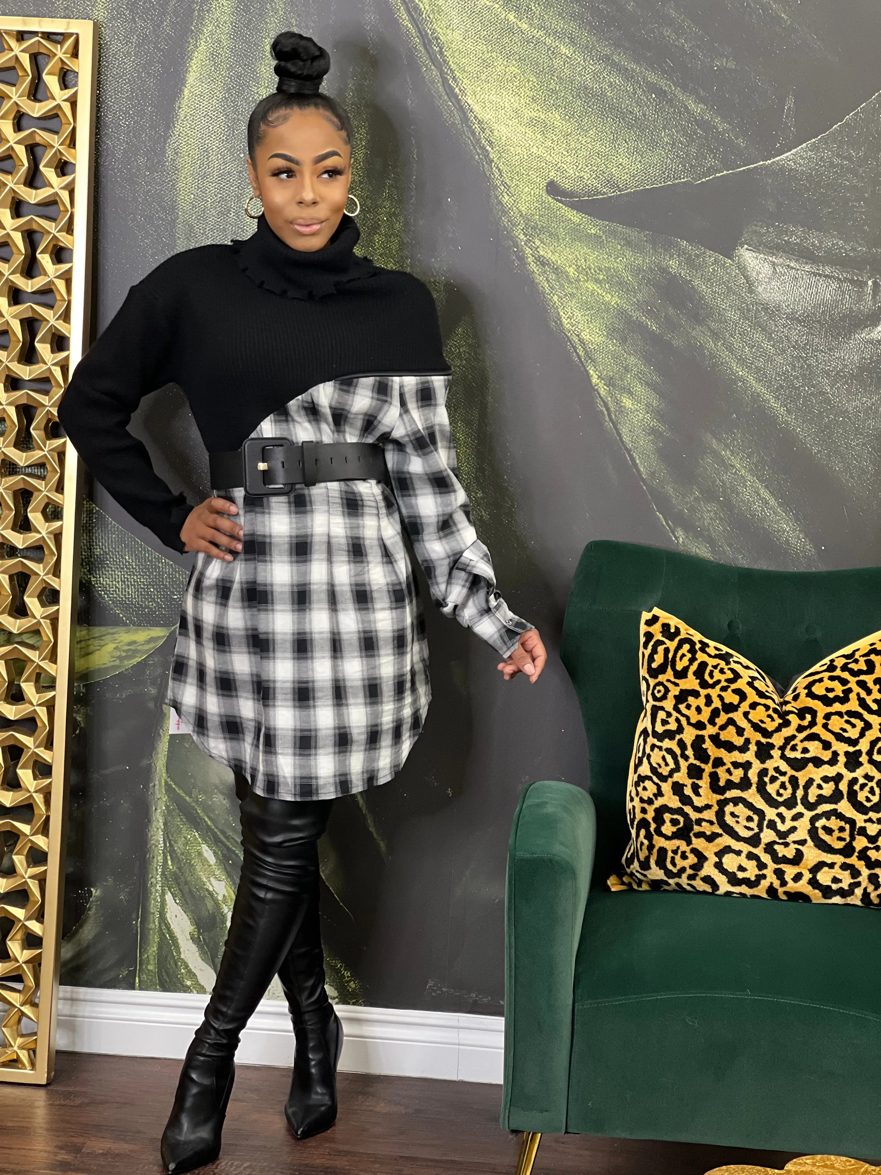 COLD SHOULDER (Dress)