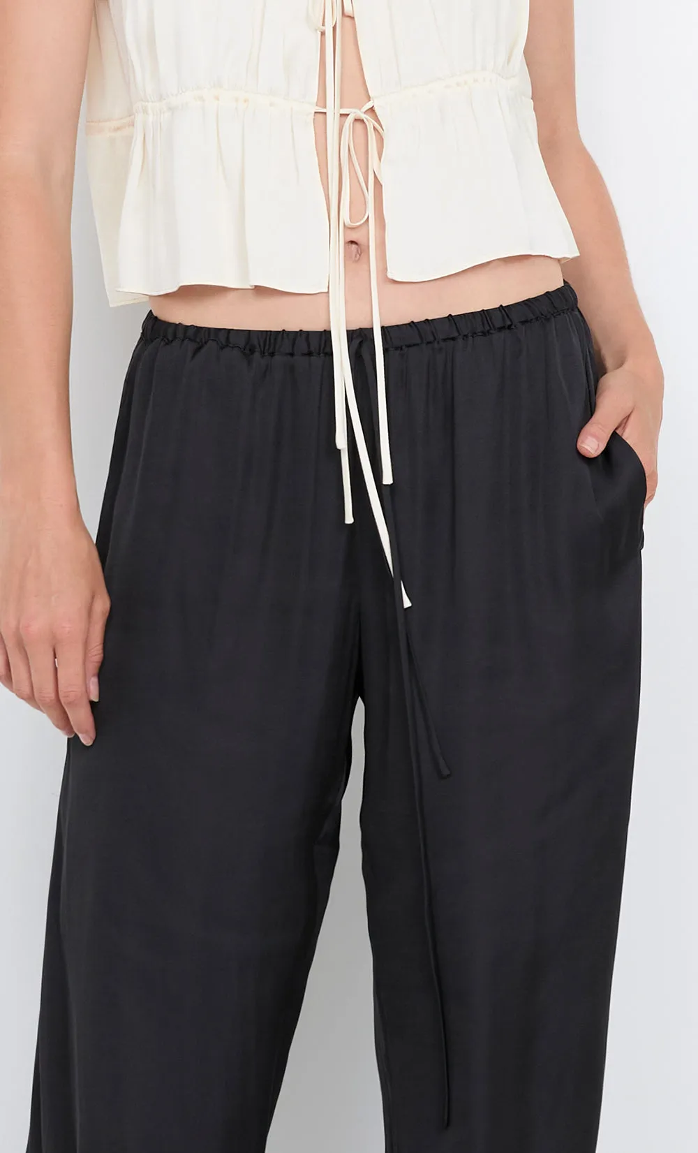 DELPHI PANT - BLACK