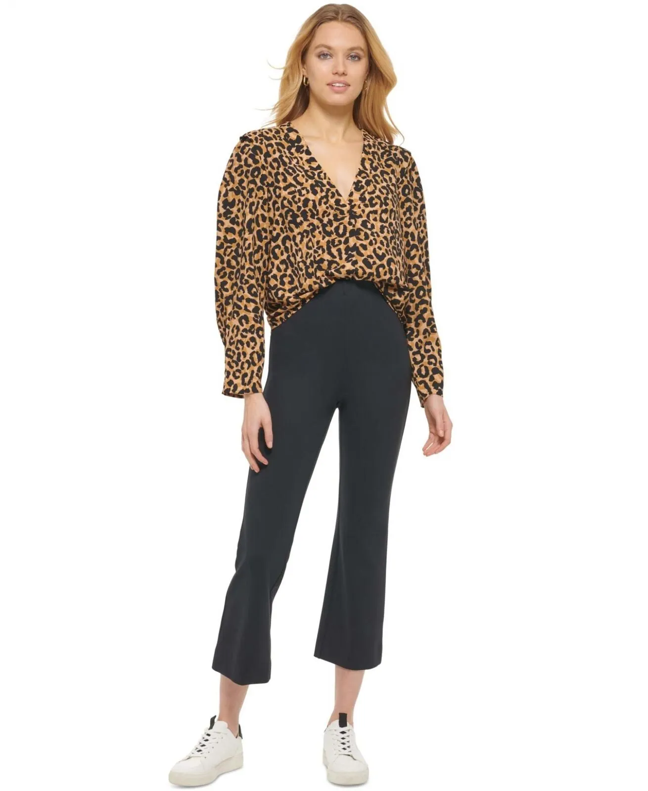DKNY Womens Printed V-Neck Blouse P23ABO16