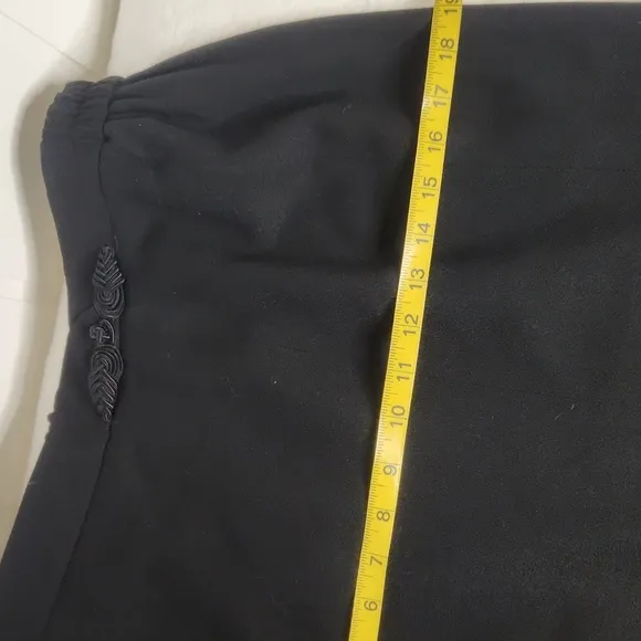 Elegant Black Wool Skirt with 17-inch  Front Slit. Vintage KGR Office Siren