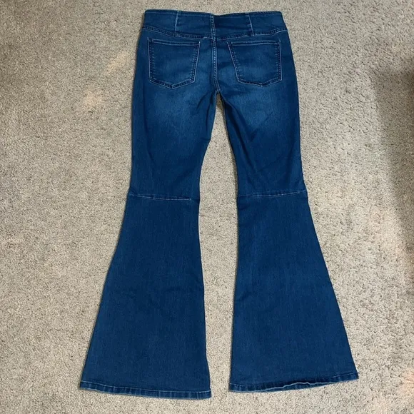 Free People Penny Pull On Kick Flare Bell Bottom Jean 30