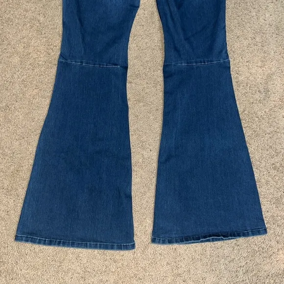 Free People Penny Pull On Kick Flare Bell Bottom Jean 30