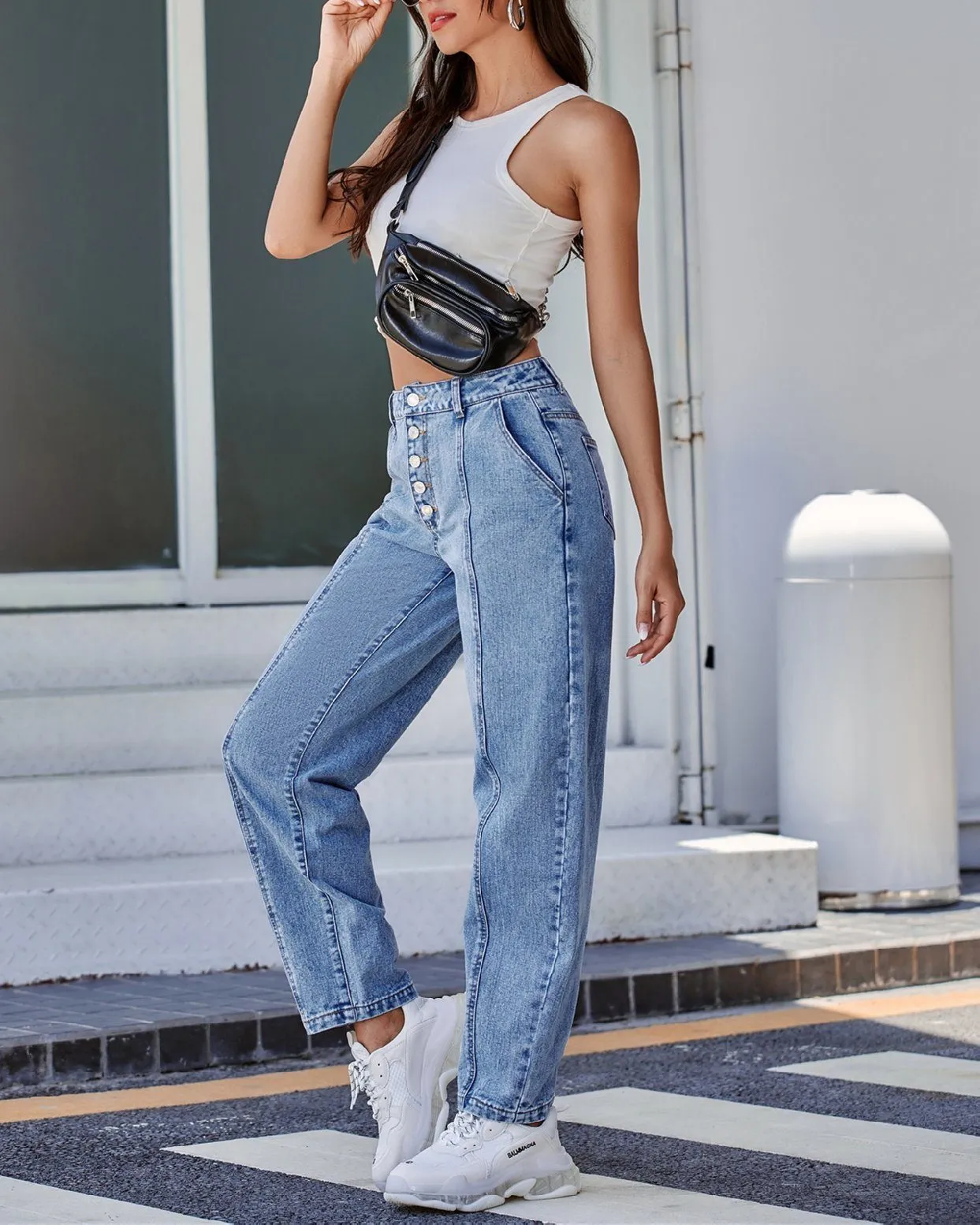 High Rise Buttoned Straight Denim Pant
