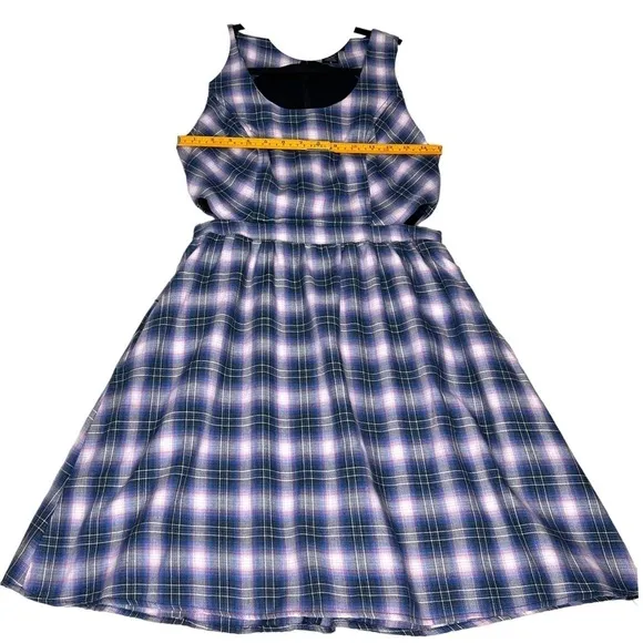 Hot Topic Plaid Skater Dress Fit &amp; Flare Style w Side Cutouts and Pockets J SM