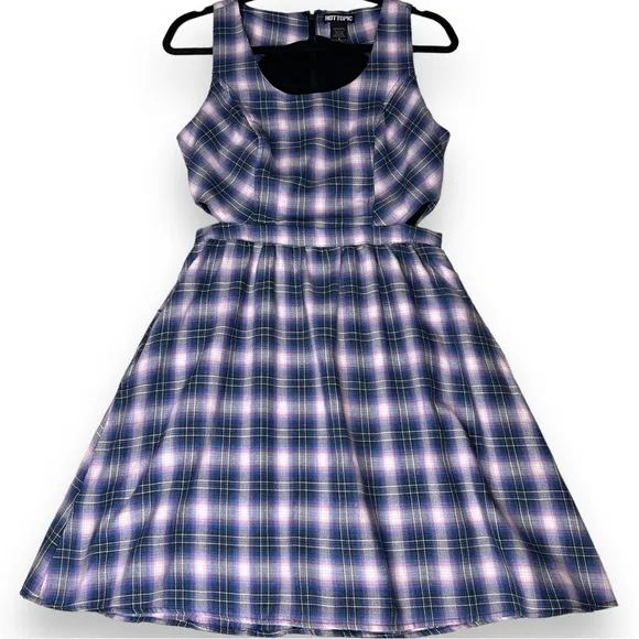Hot Topic Plaid Skater Dress Fit &amp; Flare Style w Side Cutouts and Pockets J SM