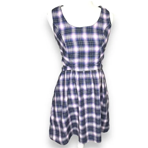 Hot Topic Plaid Skater Dress Fit &amp; Flare Style w Side Cutouts and Pockets J SM