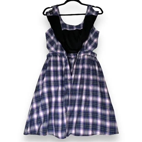 Hot Topic Plaid Skater Dress Fit &amp; Flare Style w Side Cutouts and Pockets J SM
