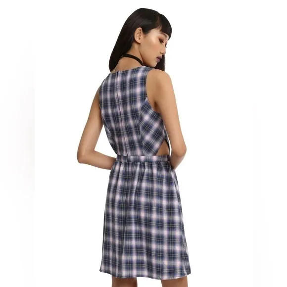 Hot Topic Plaid Skater Dress Fit &amp; Flare Style w Side Cutouts and Pockets J SM