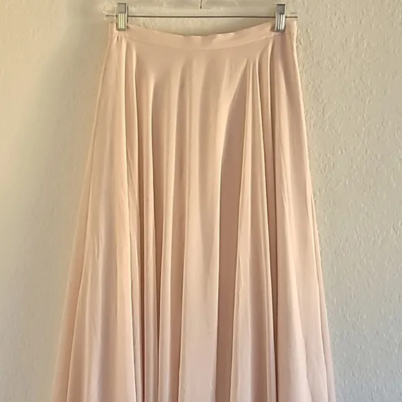 Jenny Yoo Hampton Maxi Skirt. Size 4. Blush Nude. Zip Back. Like New.