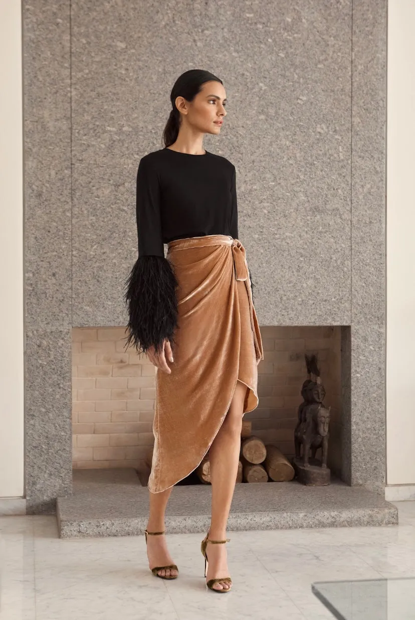 LUCIERNAGA SKIRT IN CARAMEL VELVET