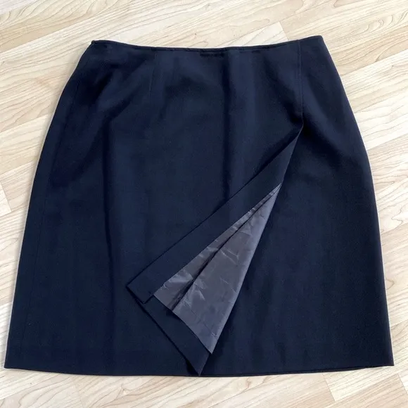 NWOT Jones NewYork 100% Worsted Wool Skirt