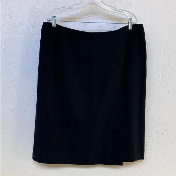 NWOT Jones NewYork 100% Worsted Wool Skirt
