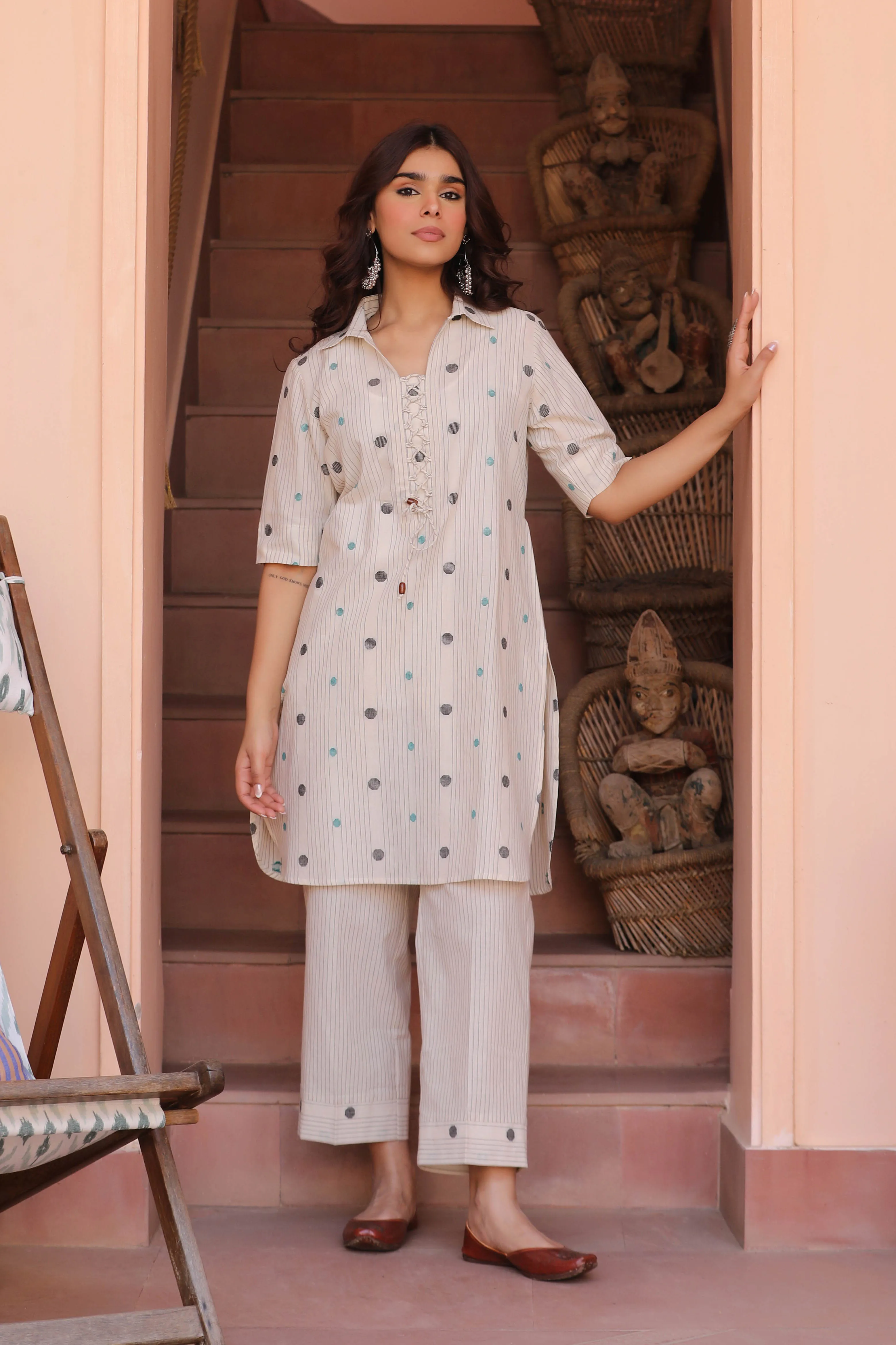 Off White Cotton Dobby Ready-To-Wear Relaxed Fit Kurta With Pant