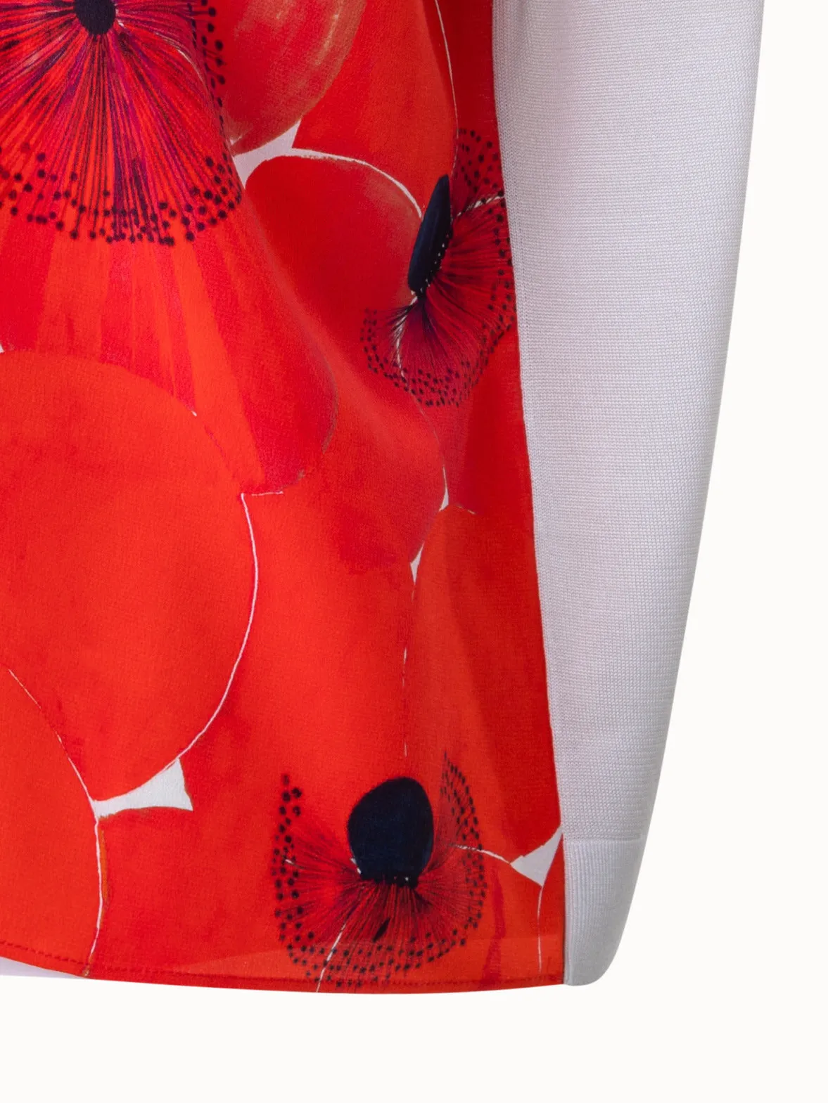 Oversize Silk Knit Blouse with Poppy Print