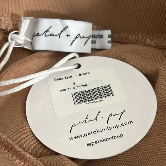 Petal &amp; Pup Olina Bodycon Maxi Skirt Sz US 4 NWT