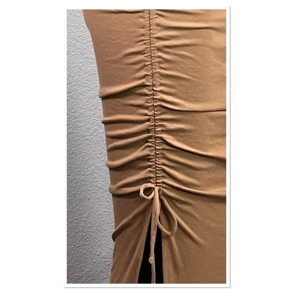 Petal &amp; Pup Olina Bodycon Maxi Skirt Sz US 4 NWT
