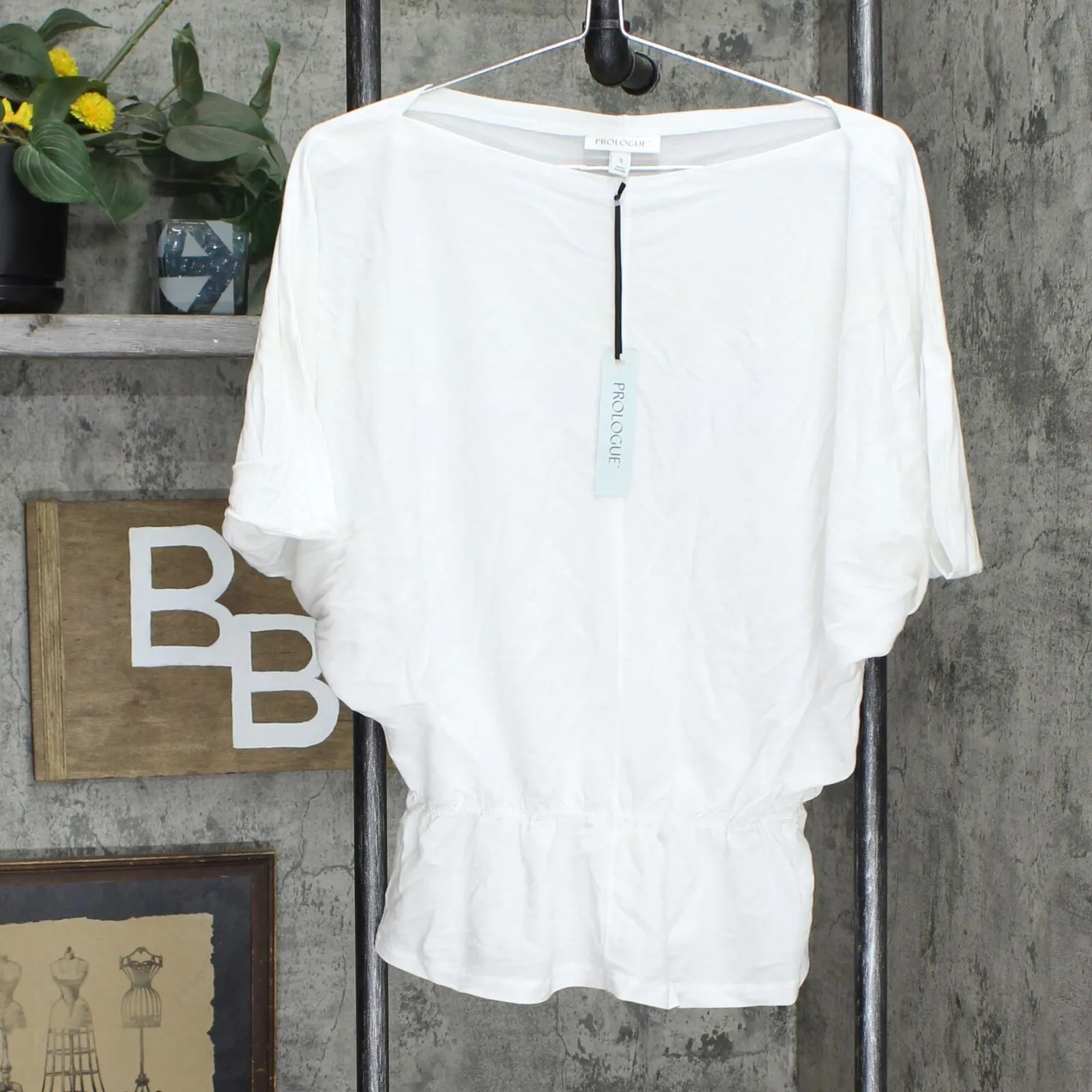 Prologue Women's Batwing Short Sleeve Blouse 556515