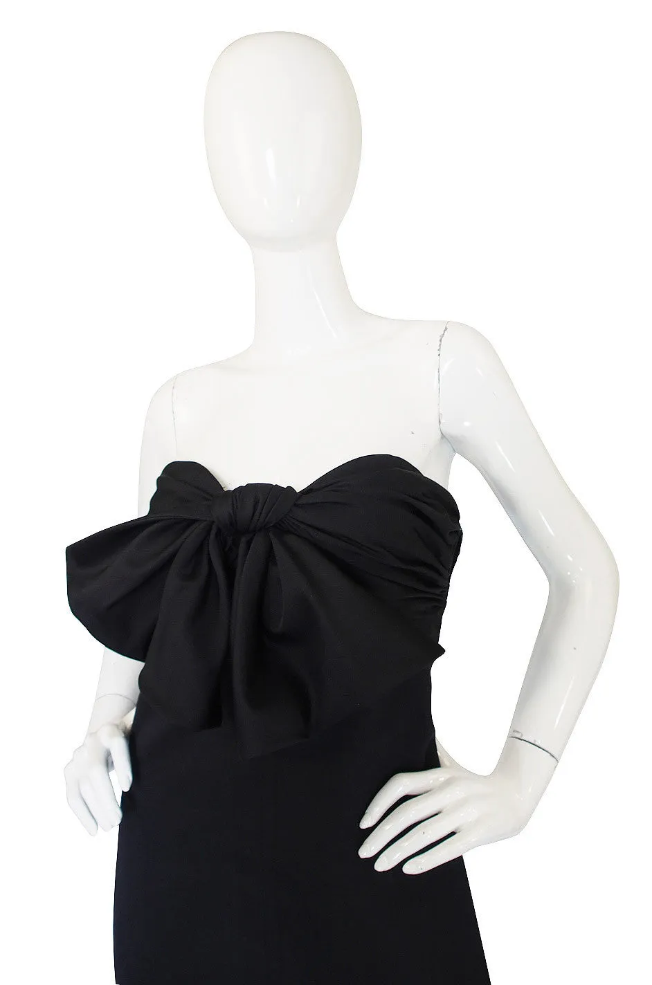 Recent Giambattista Valli Black Strapless Front Bow Cocktail Dress