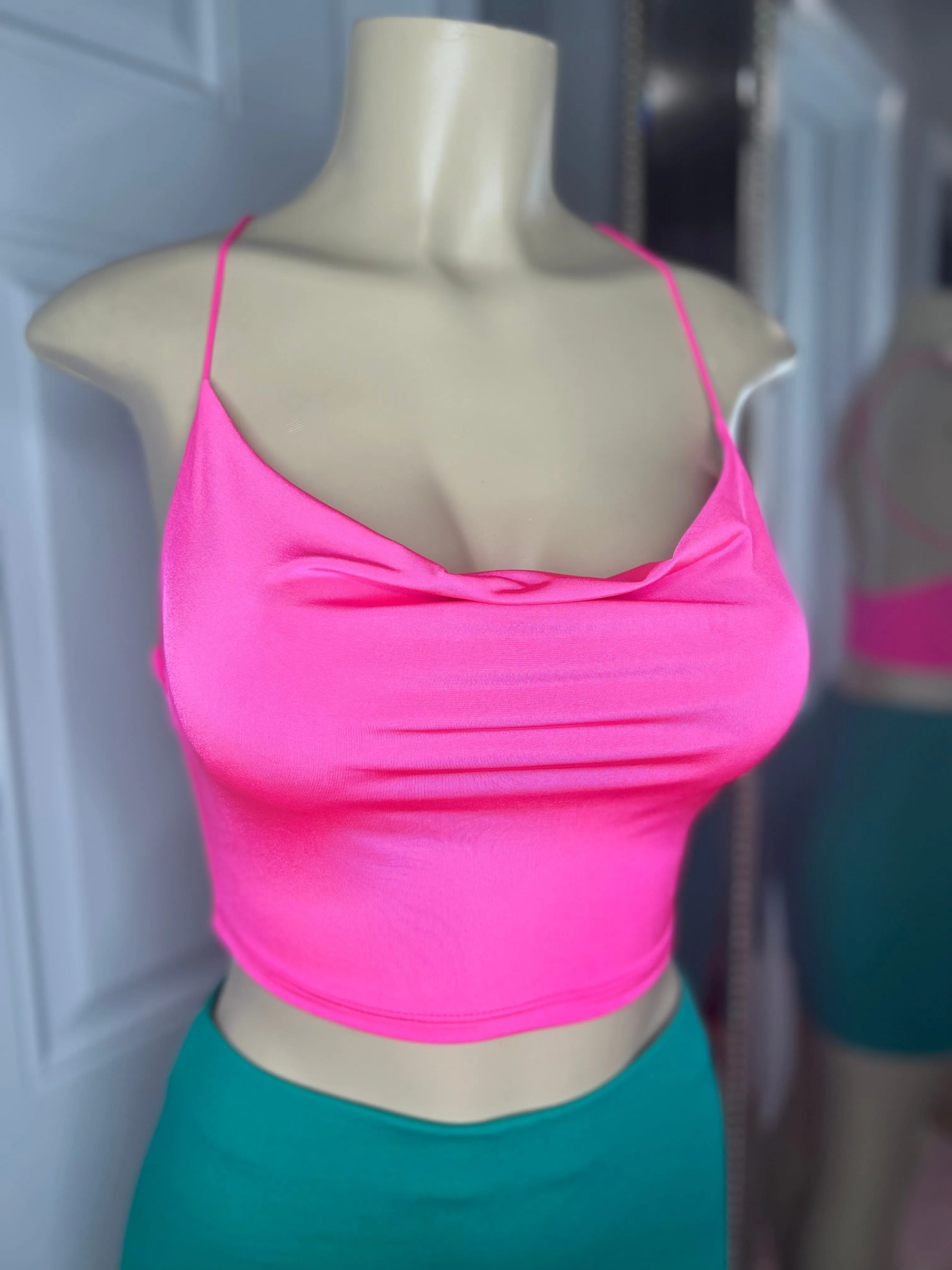 Tania Crop Top(Fuchsia)