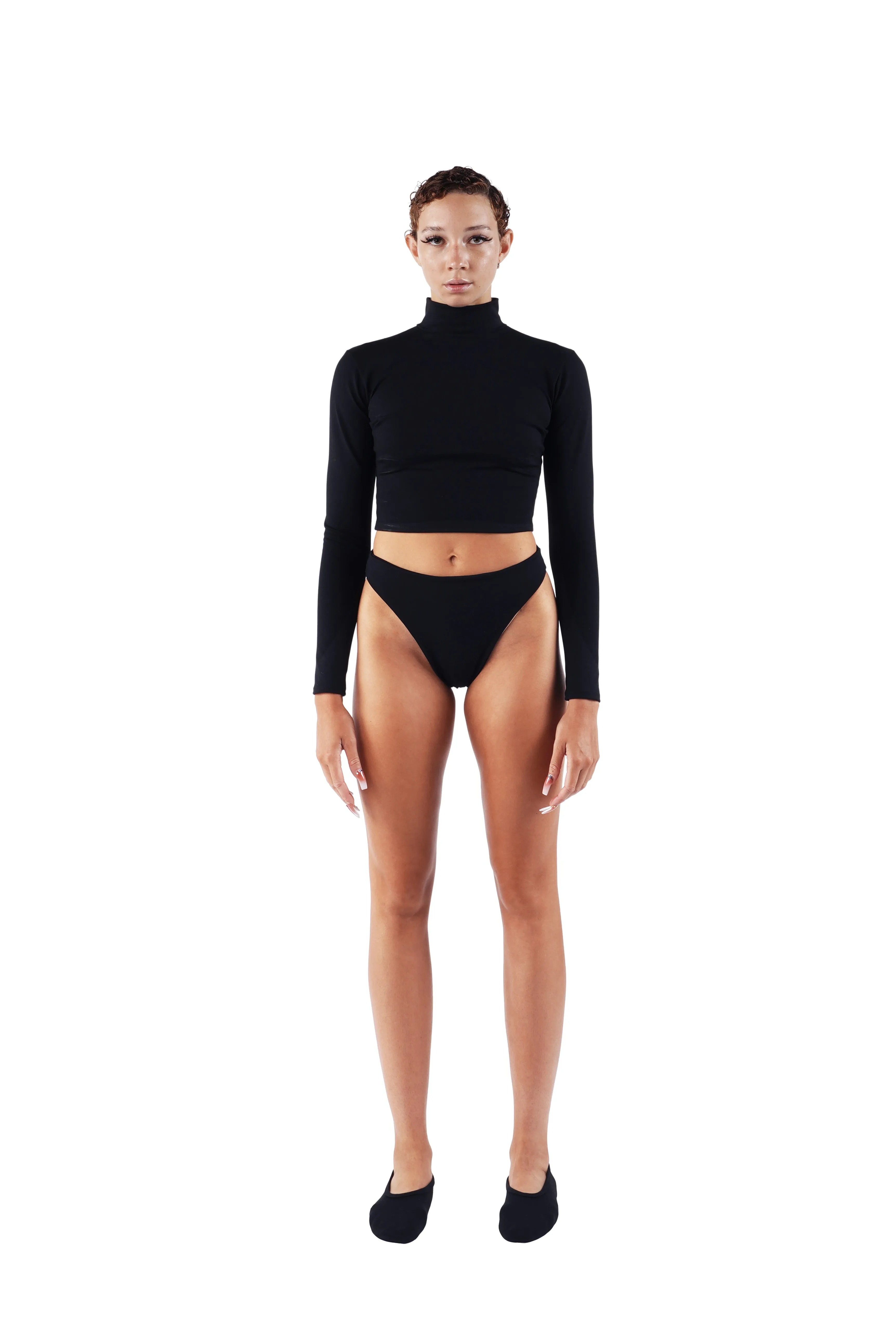 The Long Sleeve Mock Crop - Black