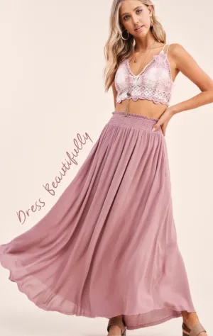 Timeless skirt with pockets!