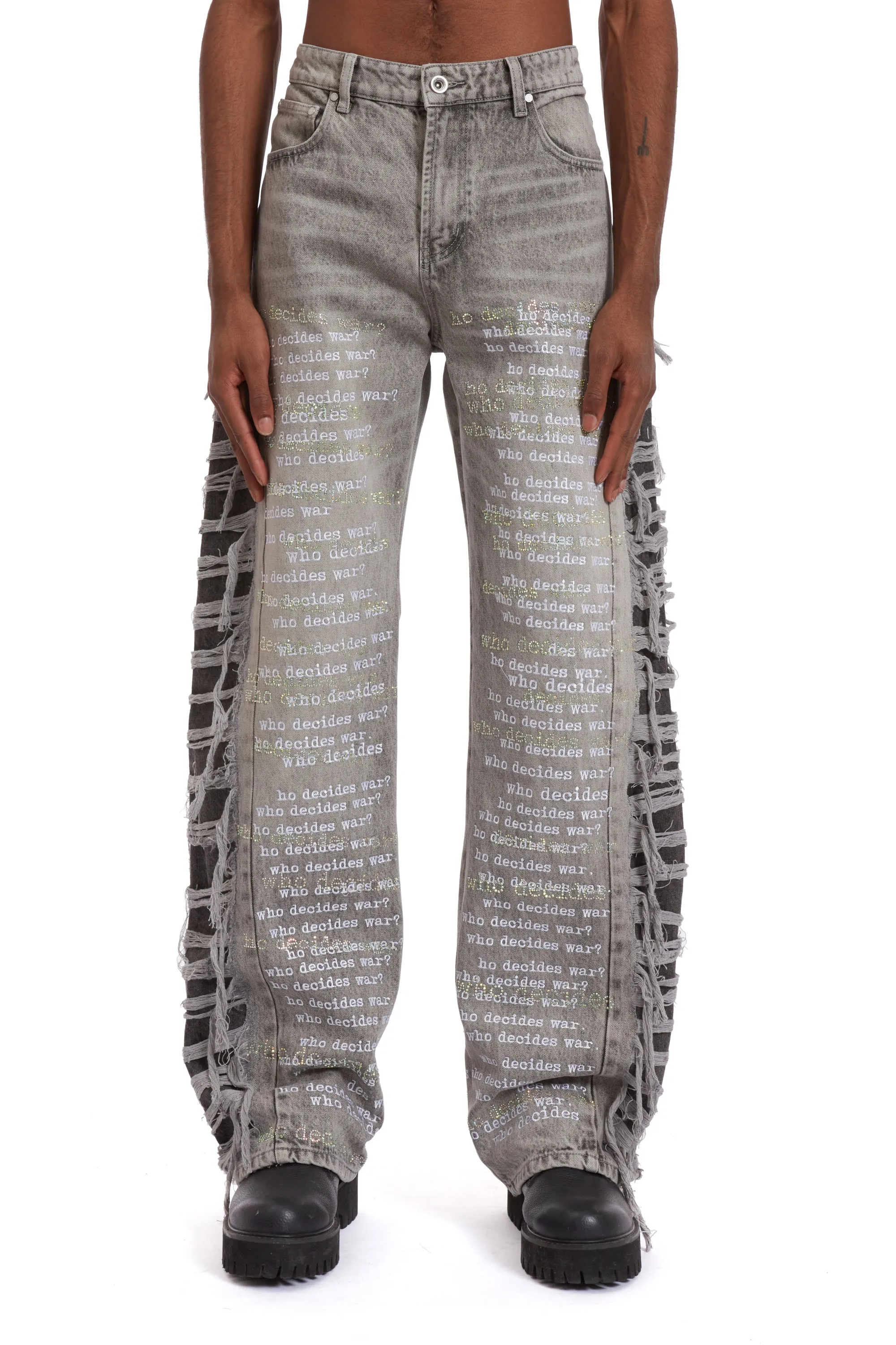 ULTRA FLARE SCRIPTURE DENIM