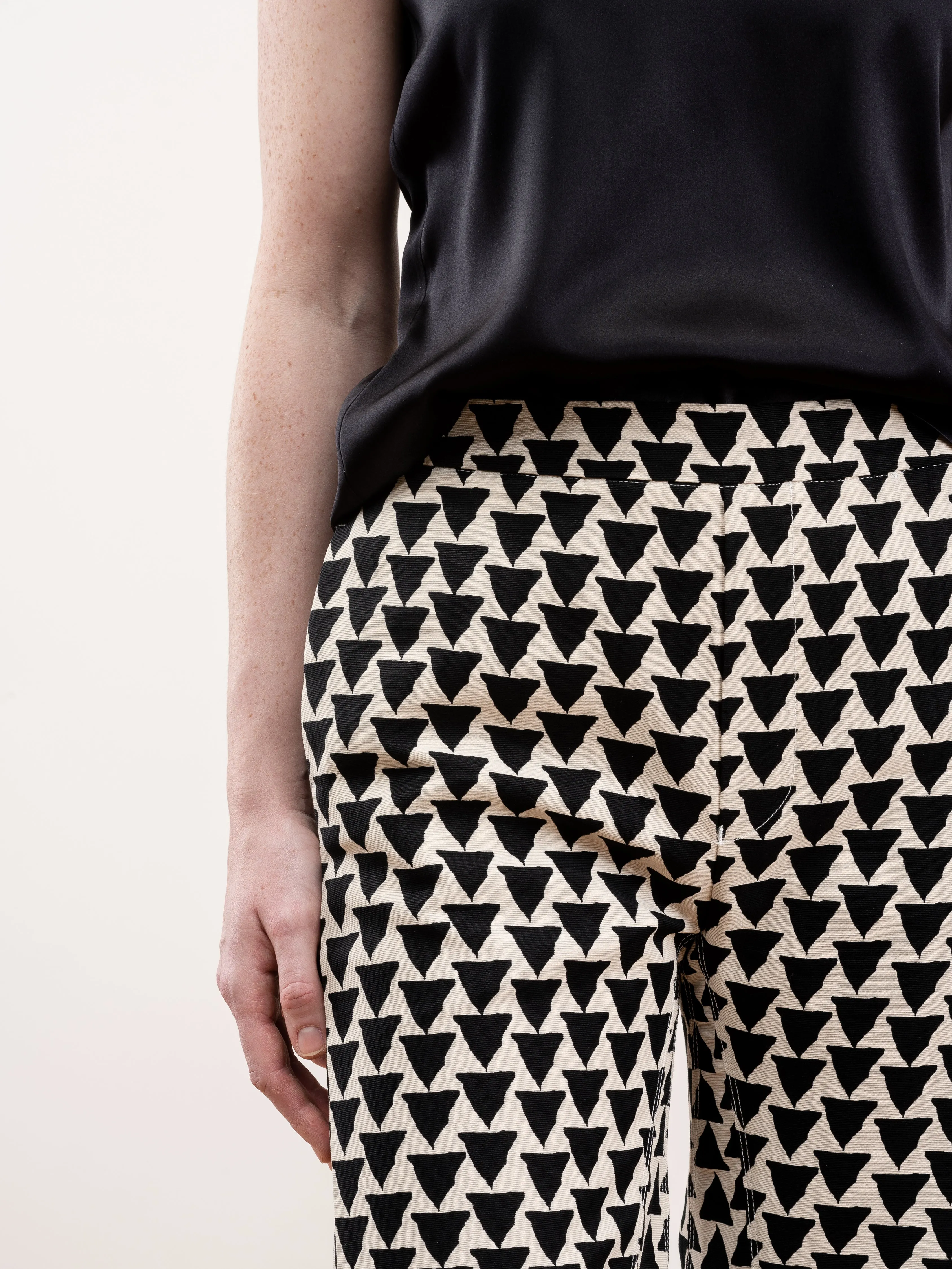 was pant - black triangle
