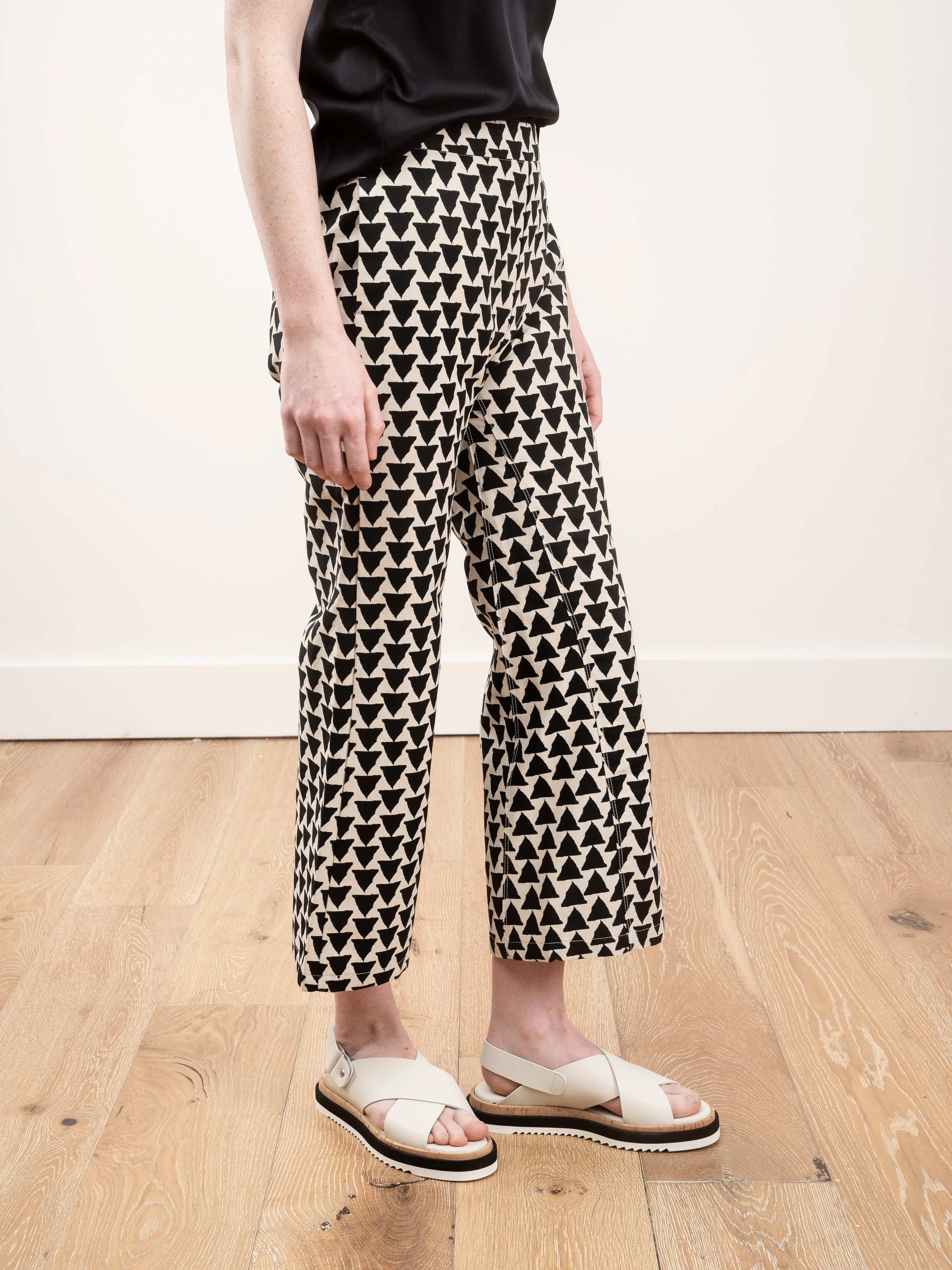 was pant - black triangle