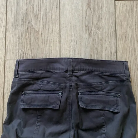 White House Black Market skinny leg 0R