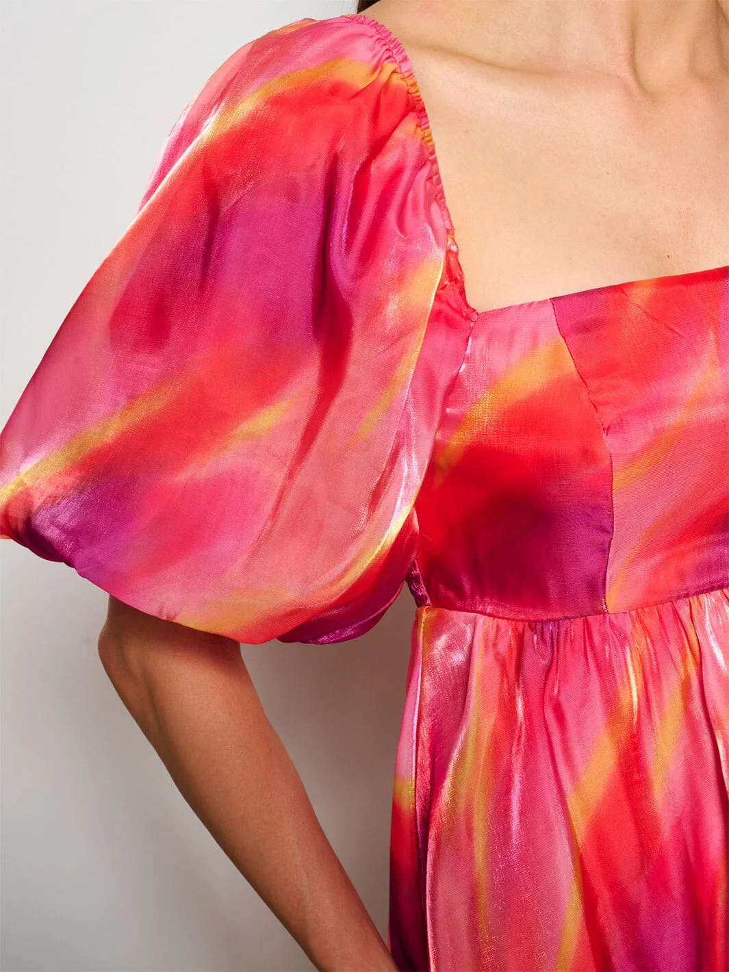 WOMEN'S SHORT PUFF SLEEVE SMOCK SHIMMER FIT & FLARE MINI DRESS