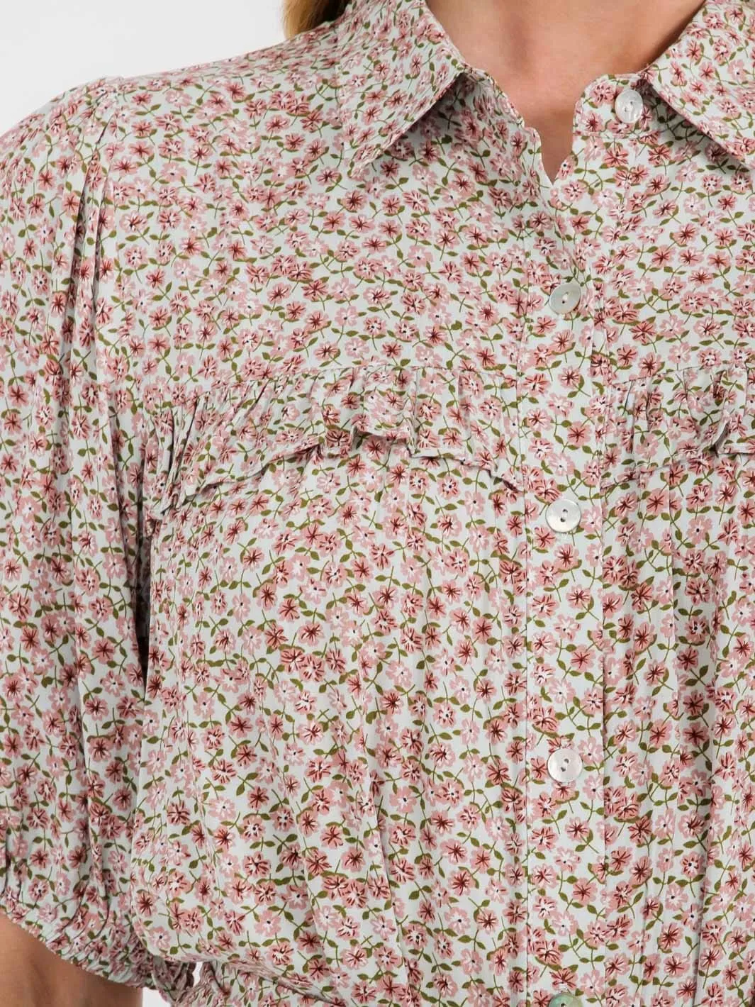 WOMEN'S SHORT SLEEVE BUTTON UP SELF TIE POCKETS FLORAL MINI DRESS