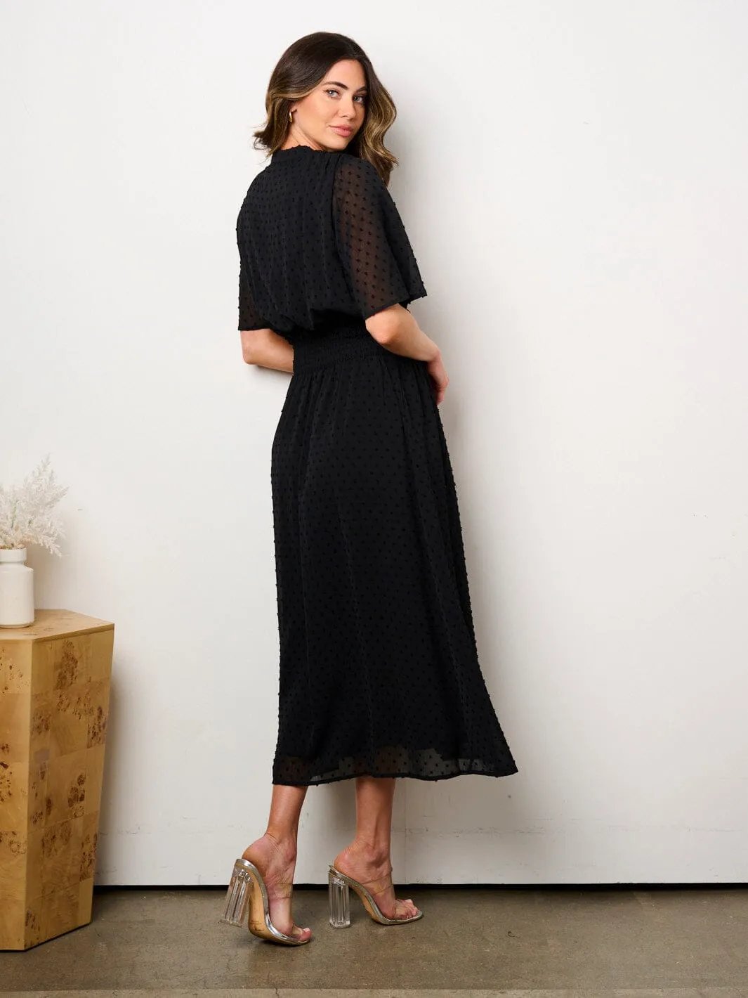 WOMEN'S SHORT SLEEVE BUTTON UP SMOCK SWISS DOTS MAXI DRESS