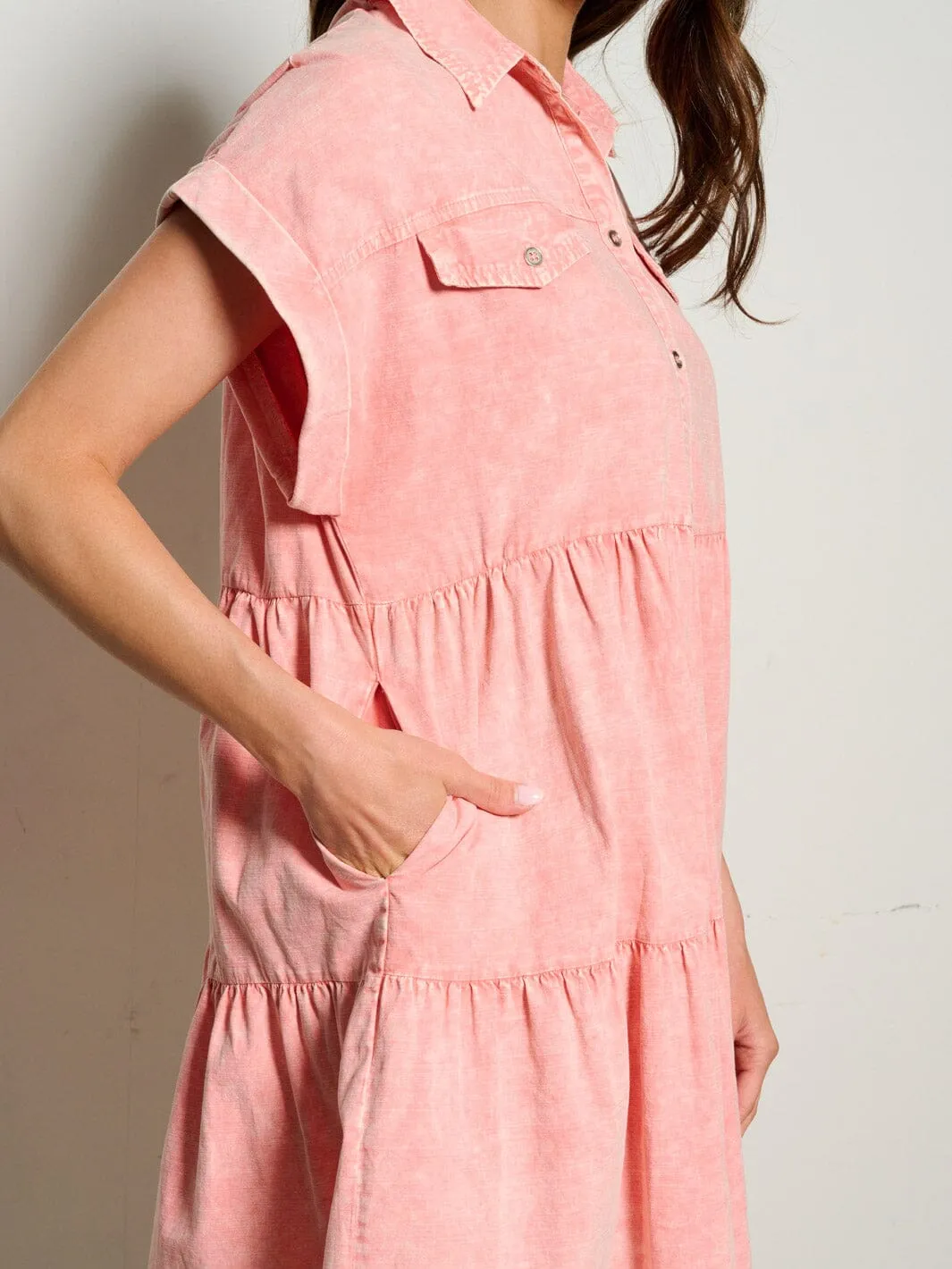 WOMEN'S SHORT SLEEVE BUTTON UP TIERED POCKETS DENIM MINI DRESS