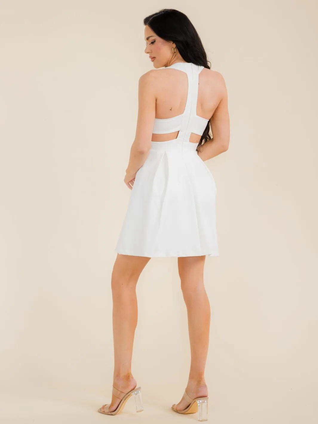 WOMEN'S SLEEVELESS OPEN BACK FIT & FLARE MINI DRESS